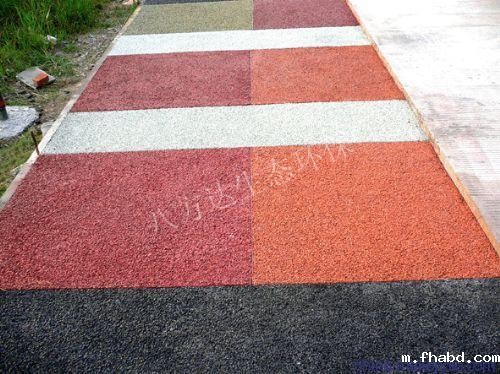 透水胶粘石地坪